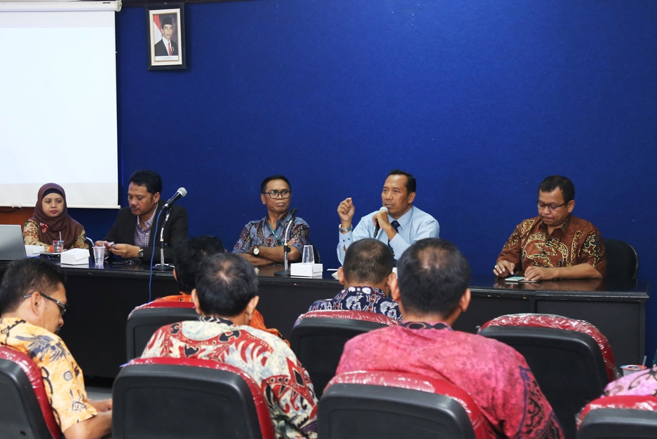 Rektor UMM Fauzan saat menyambut kunjungan dari Universitas Yapis Papua. بعد عشر سنوات قبل 